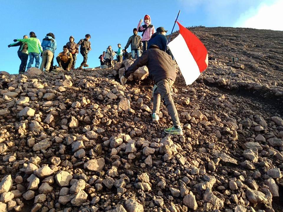 Akibat Karhutla, Seluruh Jalur Pendakian di Kawasan TNKS Termasuk Gunung Kerinci dan Gunung Tujuh Ditutup Sementara